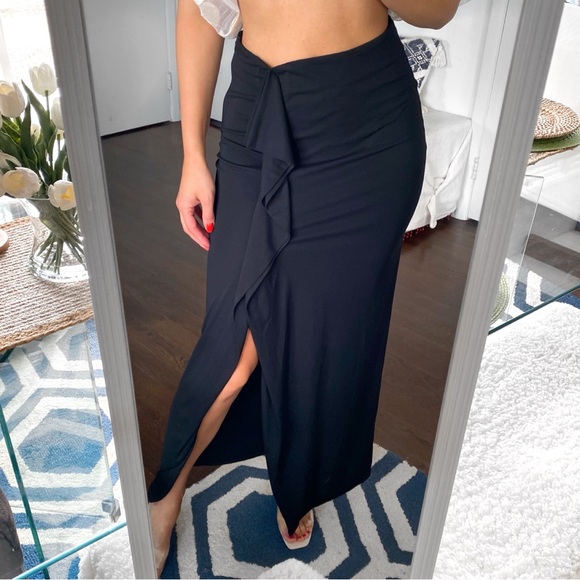 🖤 ZARA BLACK SIDE RUFFLE SLIT HIGH WAIST MAXI SKIRT! - Picture 2 of 15
